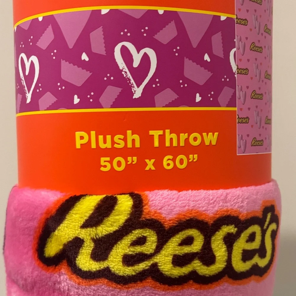 Reese's Pink Plush Throw Blanket